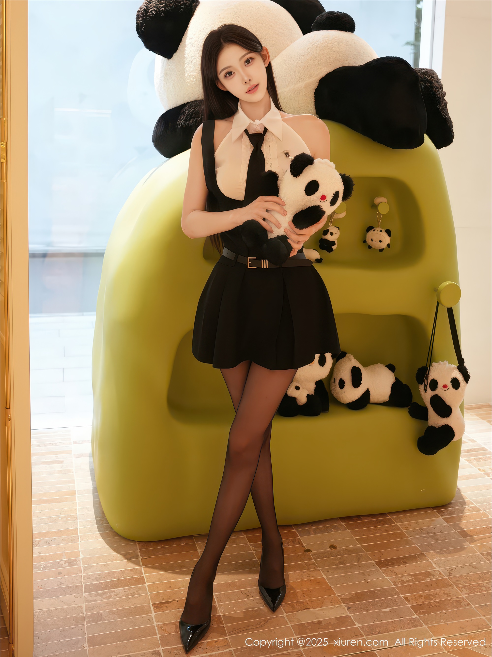 Xiuren秀人网 2025.12.01 NO.11052 梨霜儿 模特合集